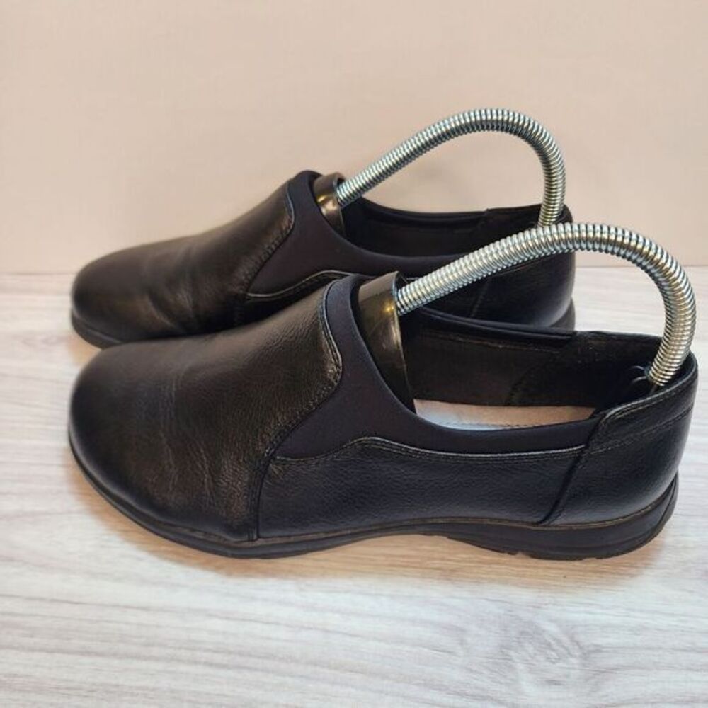YUU Edison Women's Shoes 7.5 M Vegan Leather Stretch Comfy Flats Walking Shoes